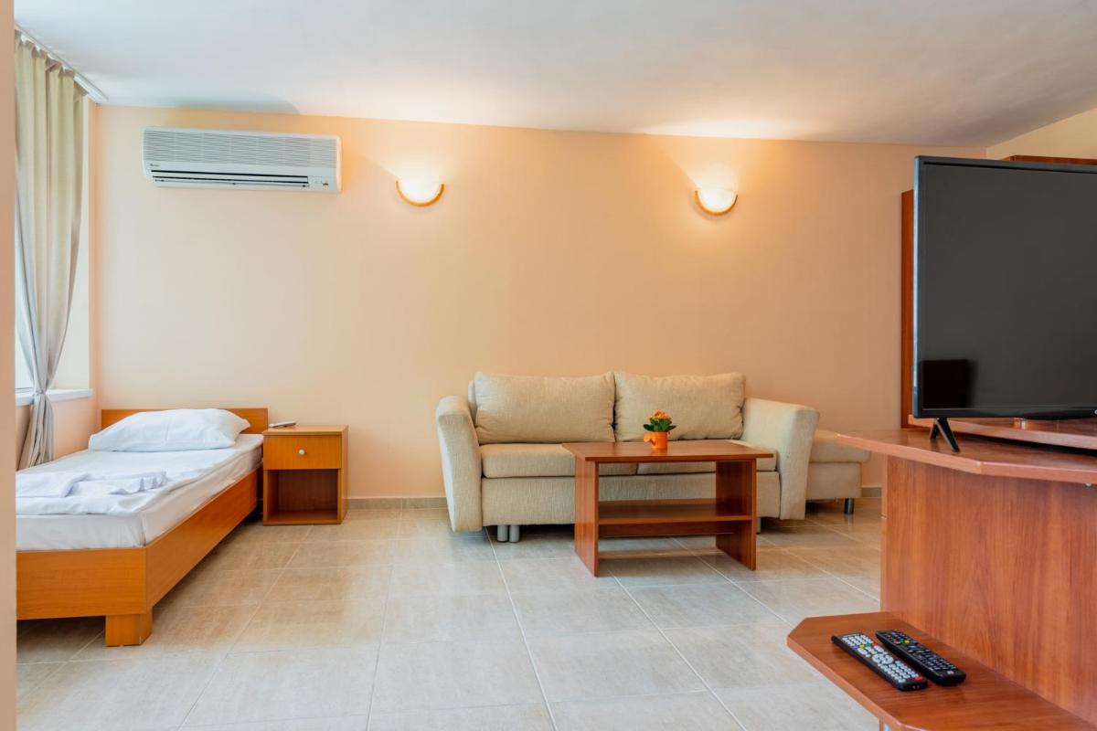 Khotel eskana - Housity