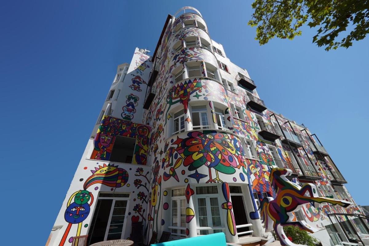 Edificio en el que se encuentra el hotel