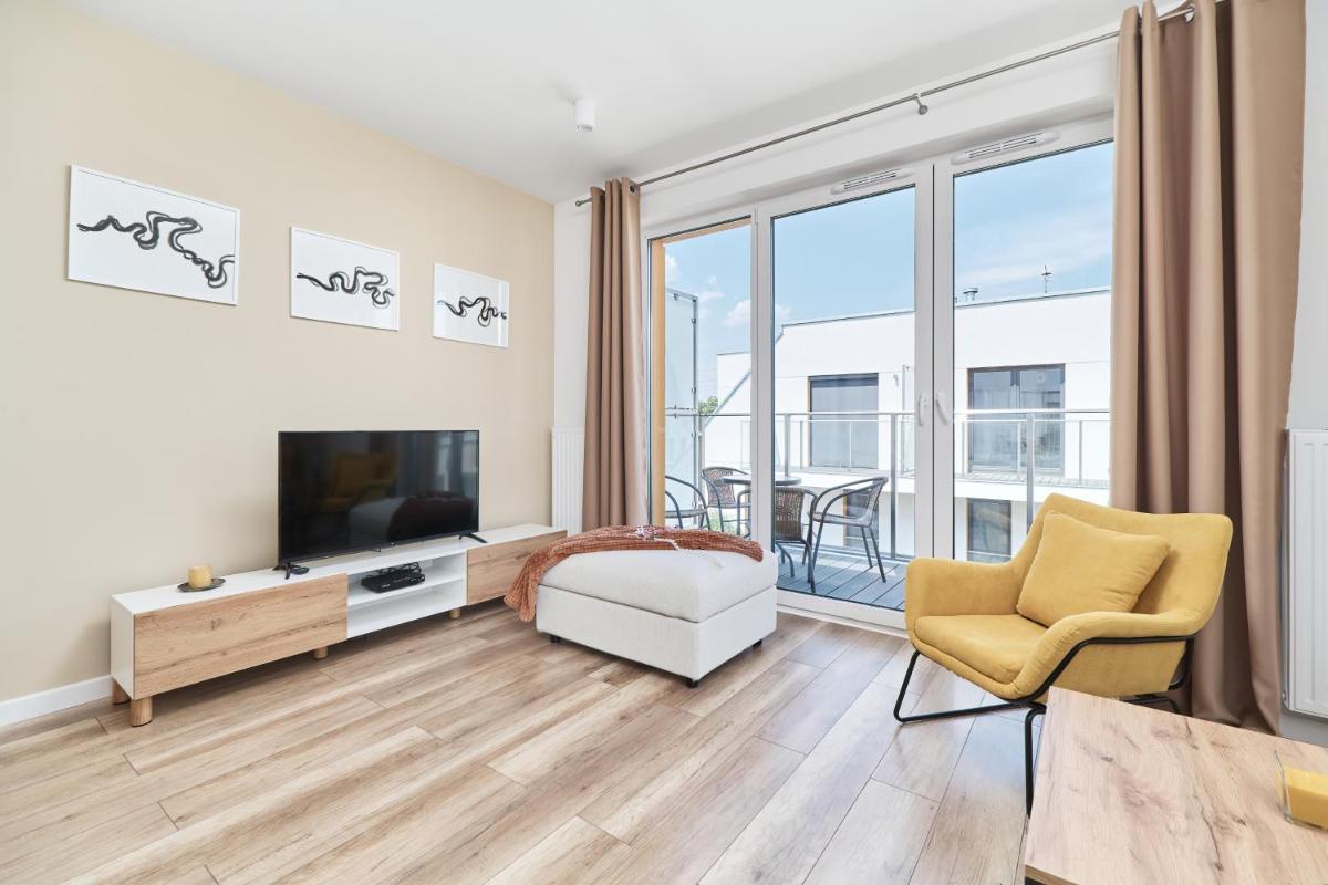 Villa Nova Lux Apartment Wrocław Kowale by Noclegi Renters - Housity