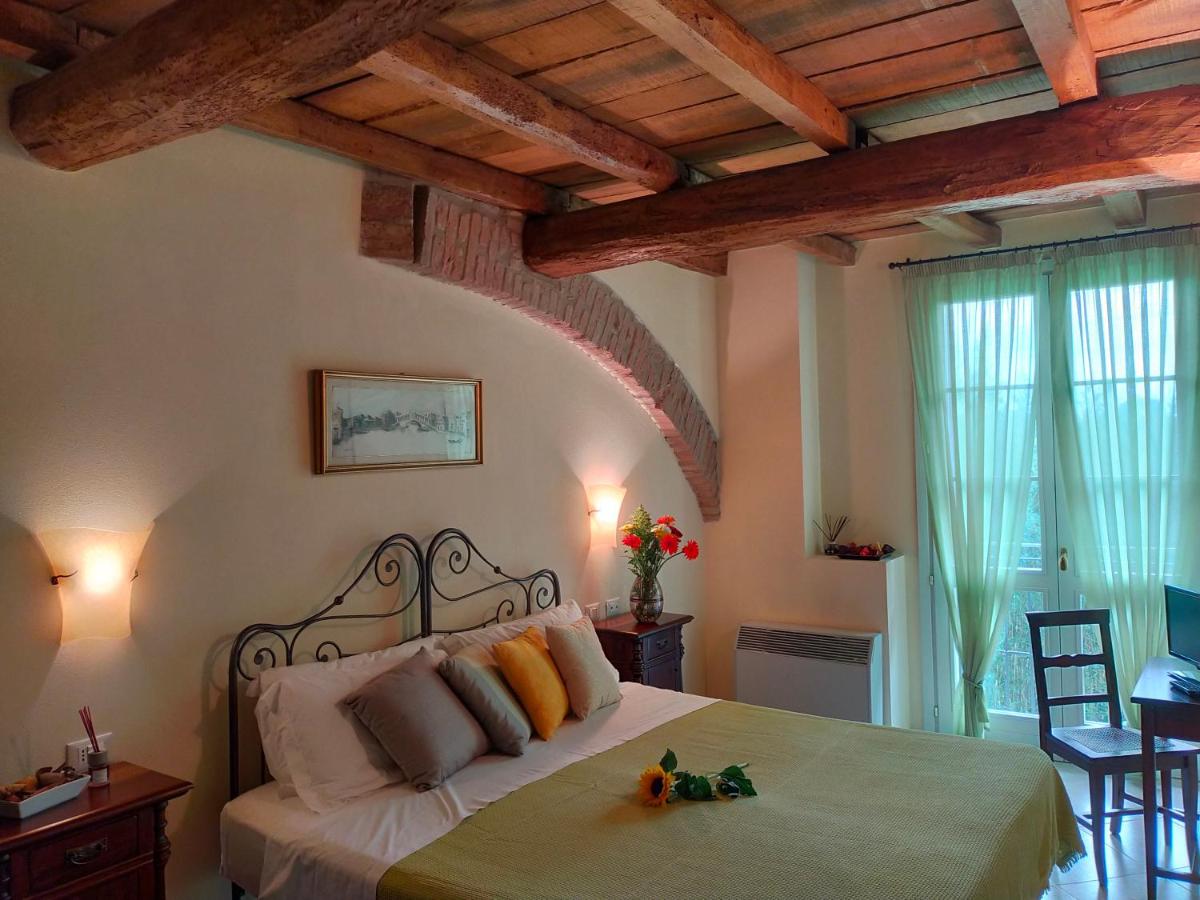 Agriturismo Fattoria Corte Roeli - Housity