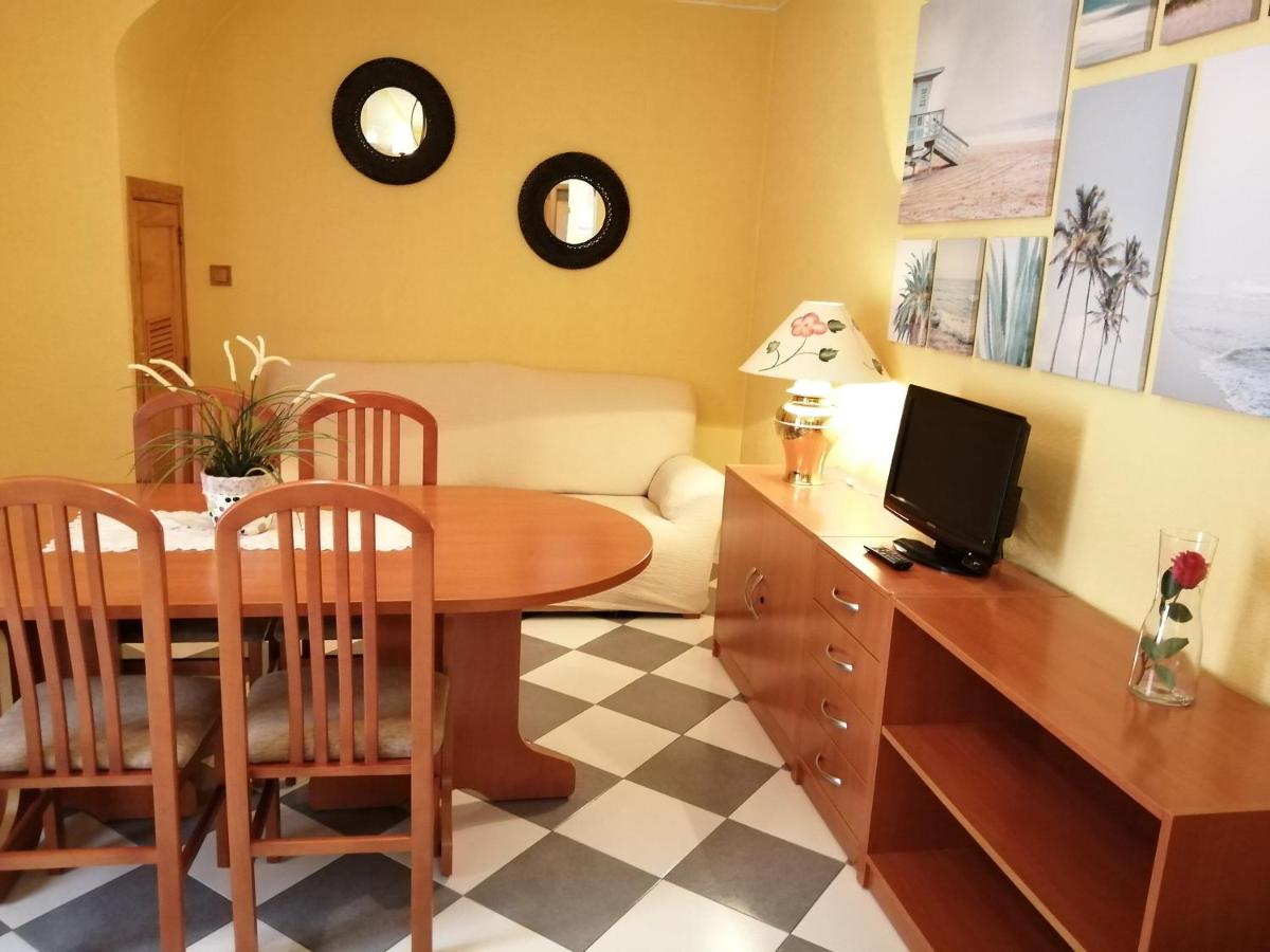 Casa Rural El Patio - Housity