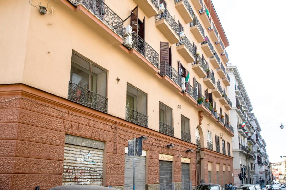 Suitetrails - Napoli Centro Studios