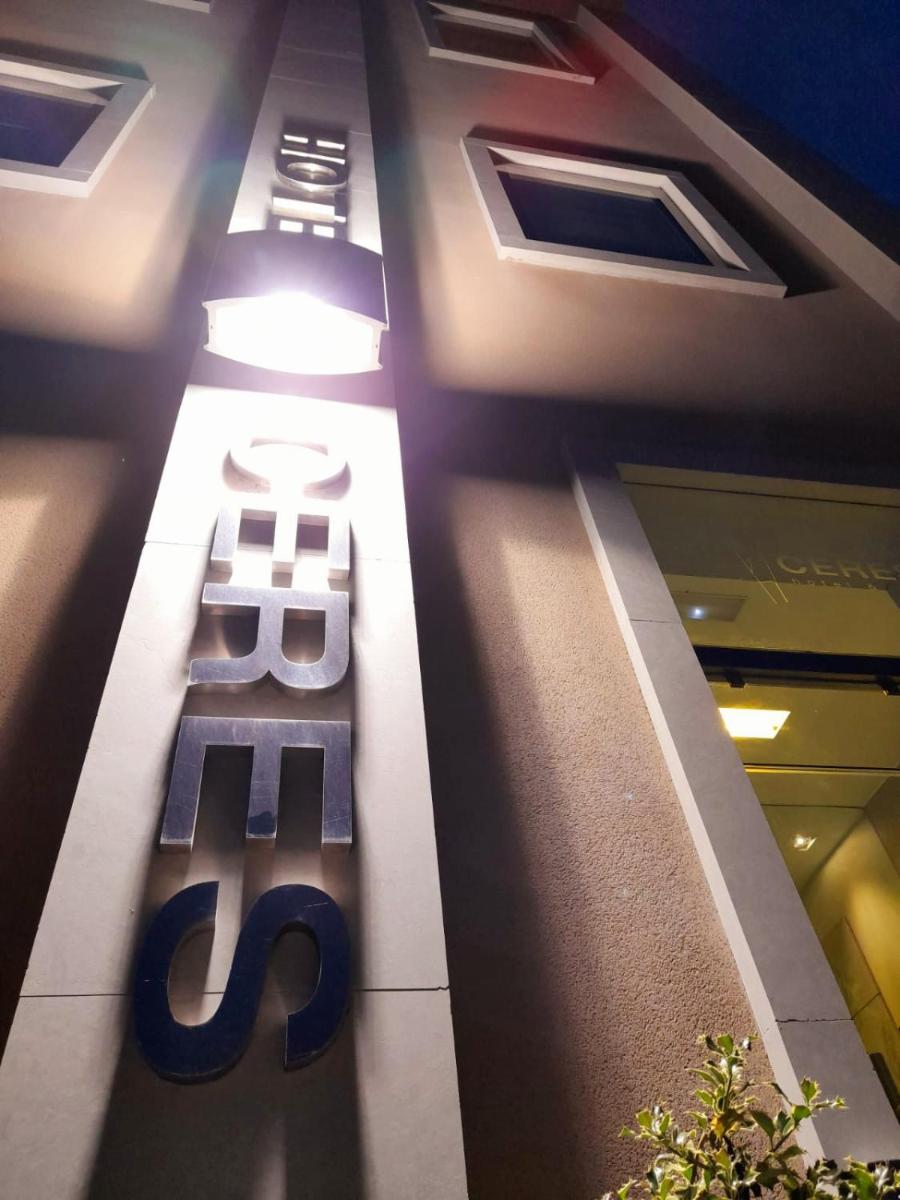 Hotel Ceres - Housity