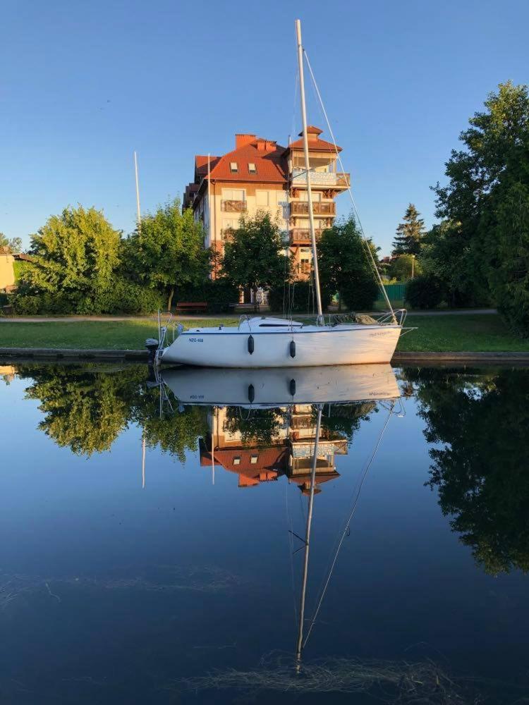 Apartament Mazurski nad Węgorapą - Housity