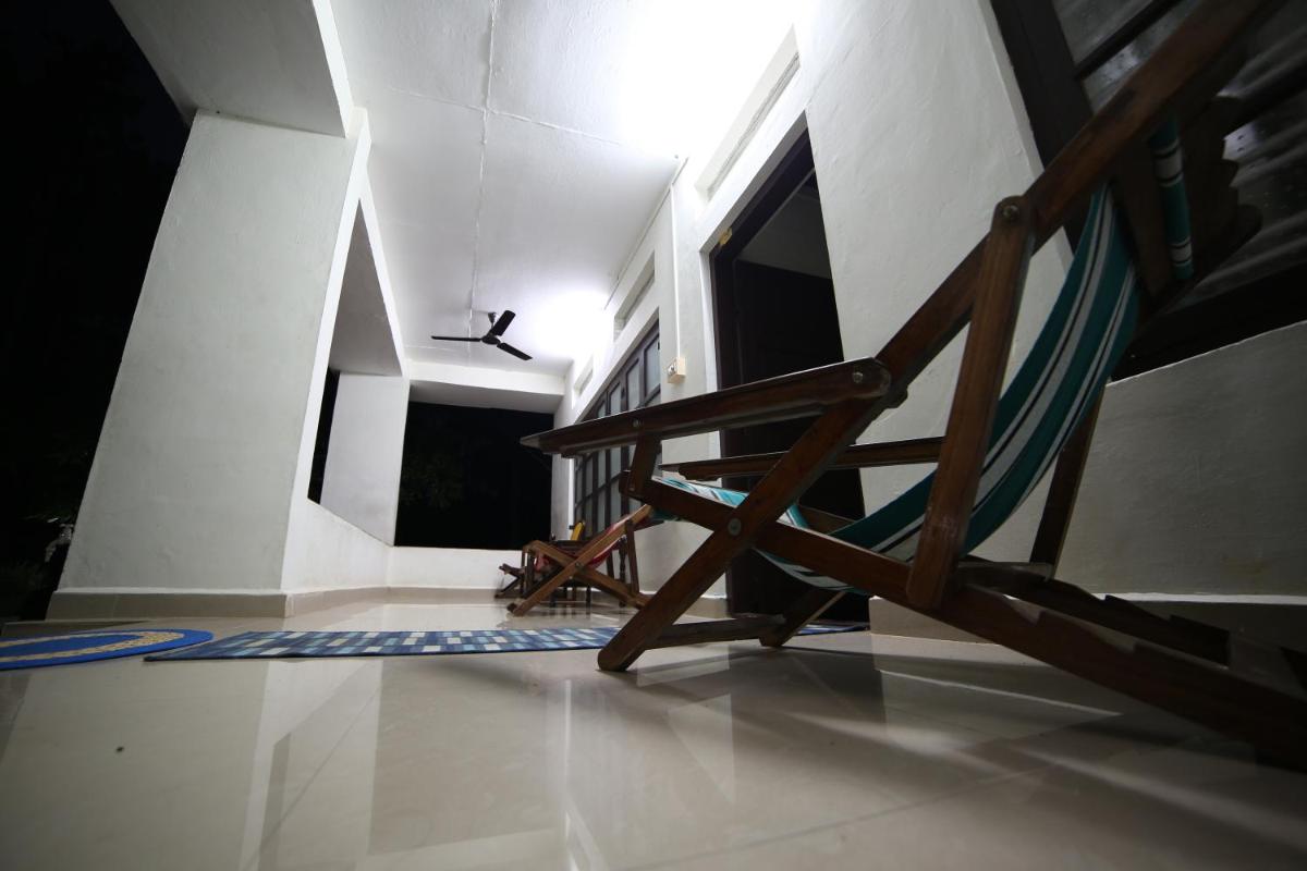 Aqualillies Water Front Heritage Homestay - Housity