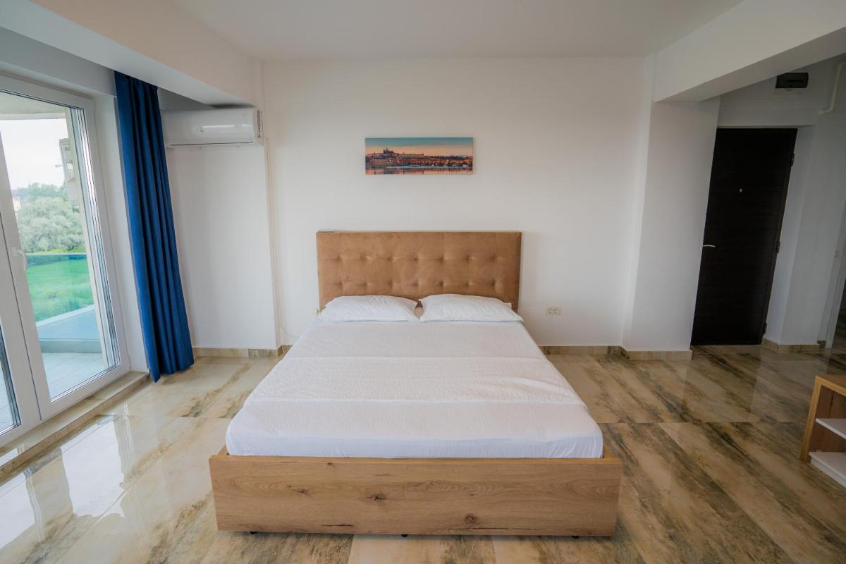 HOME for FOUR - Housity