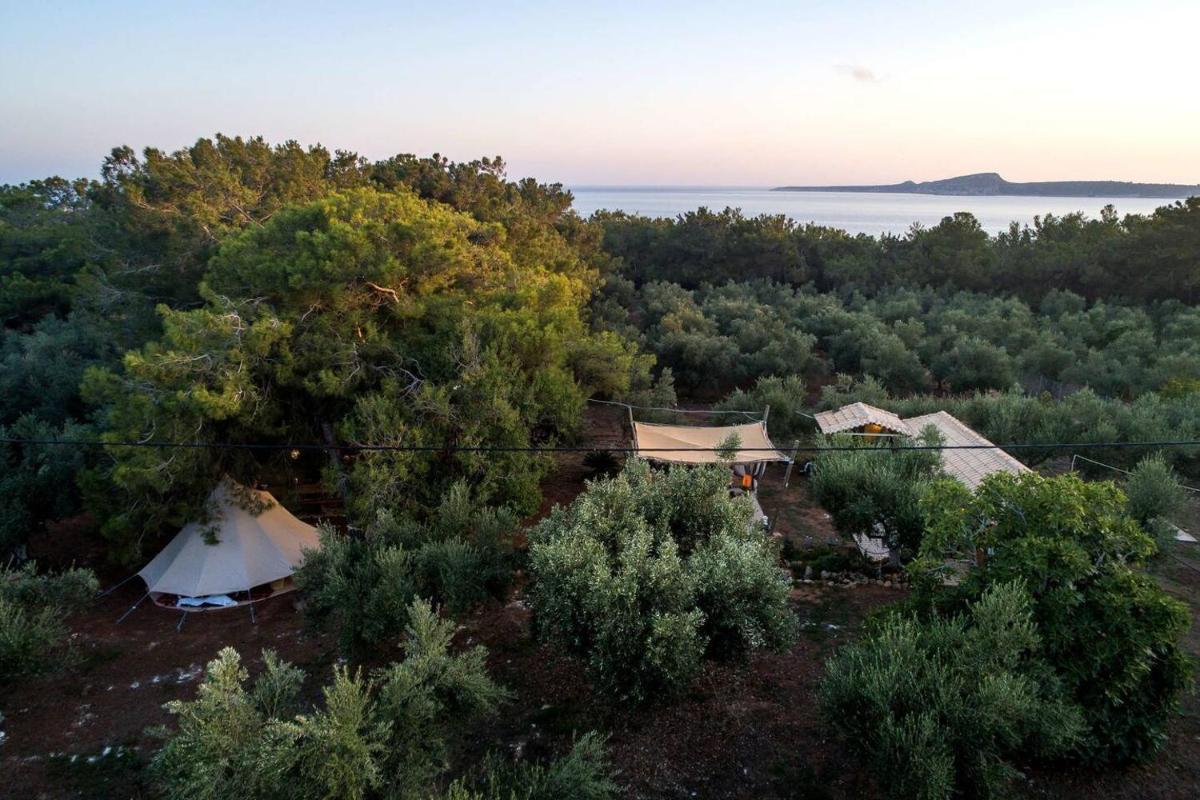 Glamping at a Lovely Tent in Skiaxtro- Marathopoli - Housity