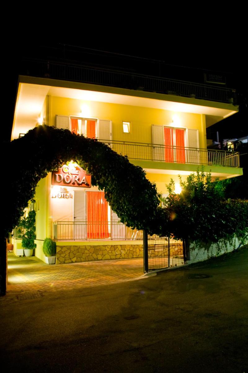 Villa Dora - Housity