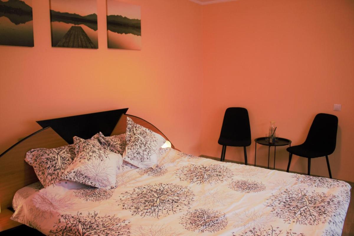 Lightning Vacation House - Housity