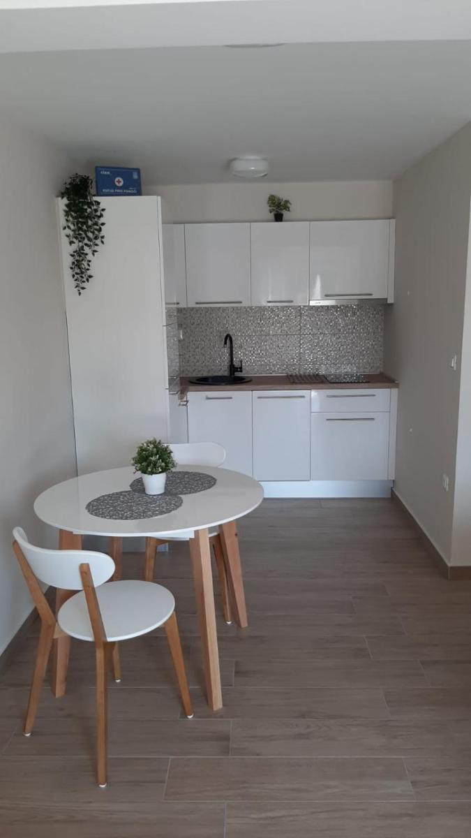 Apartment Aurea - Housity