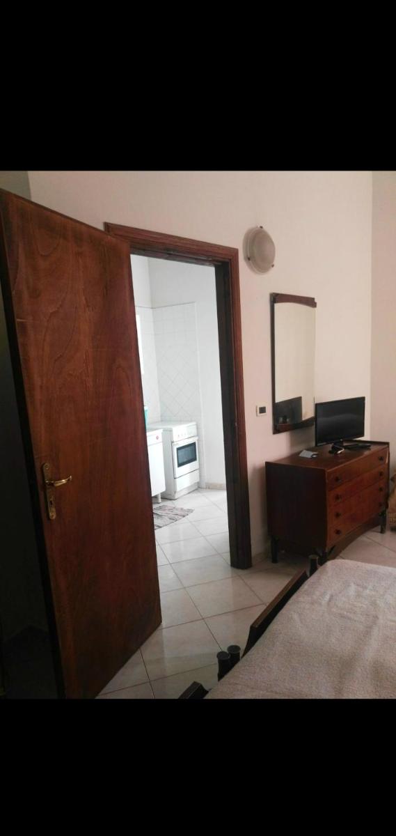 One bedroom appartement at Ischia 20 m away from the beach with sea view and terrace - Housity