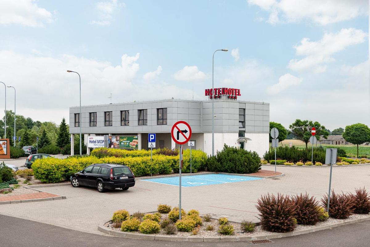 Hotel Police - Housity