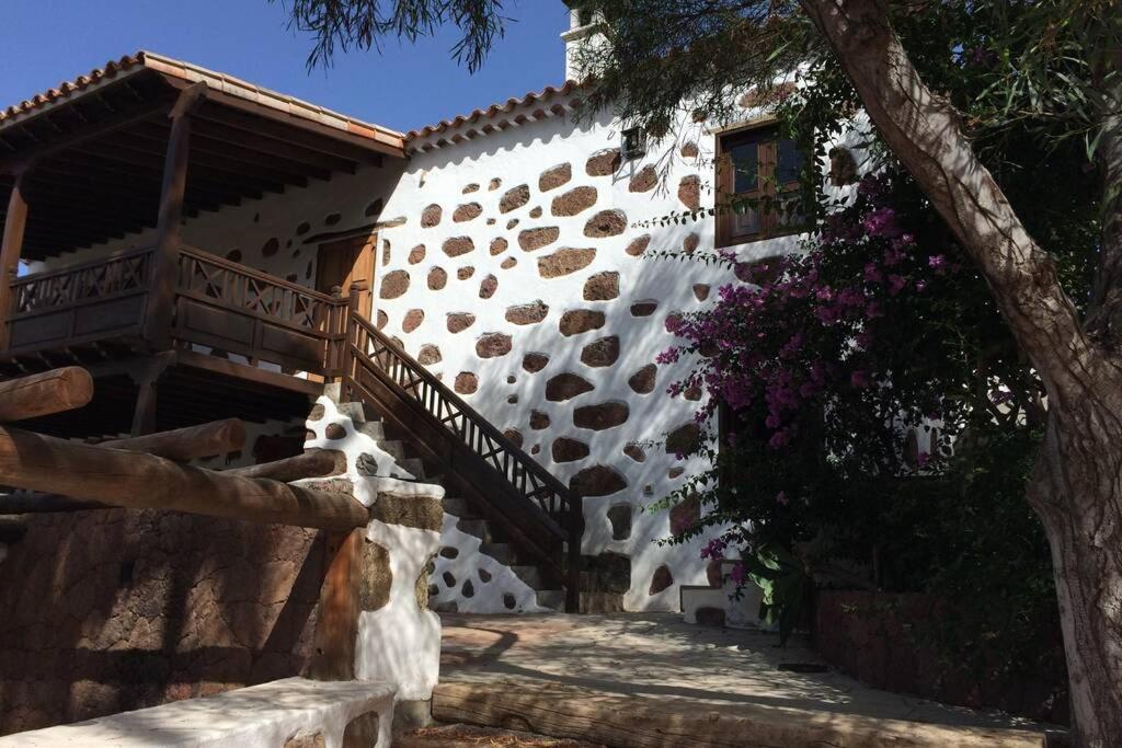 Casa Rural La Longuera de Tirajana - Housity