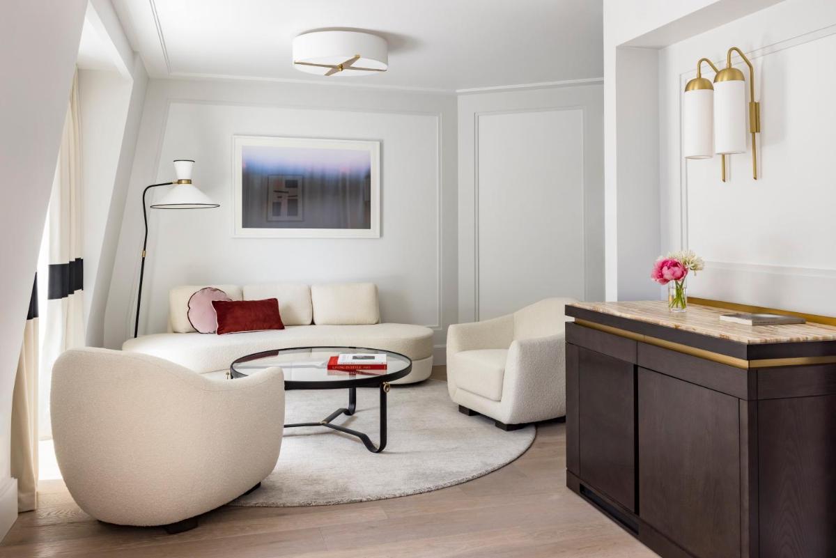 Coin salon dans l'établissement Kimpton - St Honoré Paris by IHG