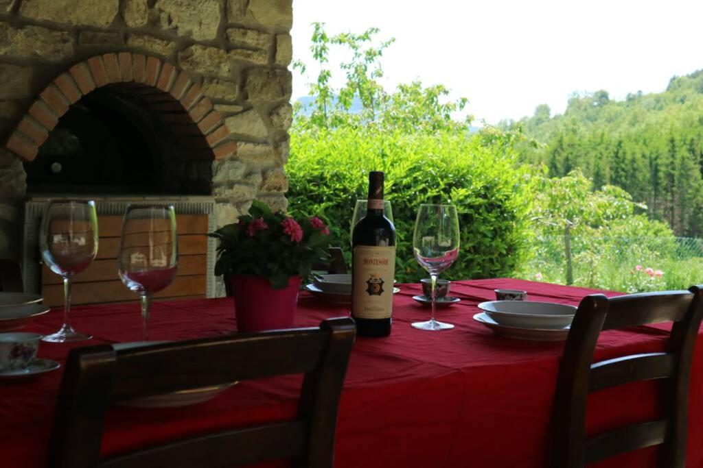 La Sala Vecchia - Lovely Tuscan Holiday house Badia Prataglia, Casentino Valley - Housity