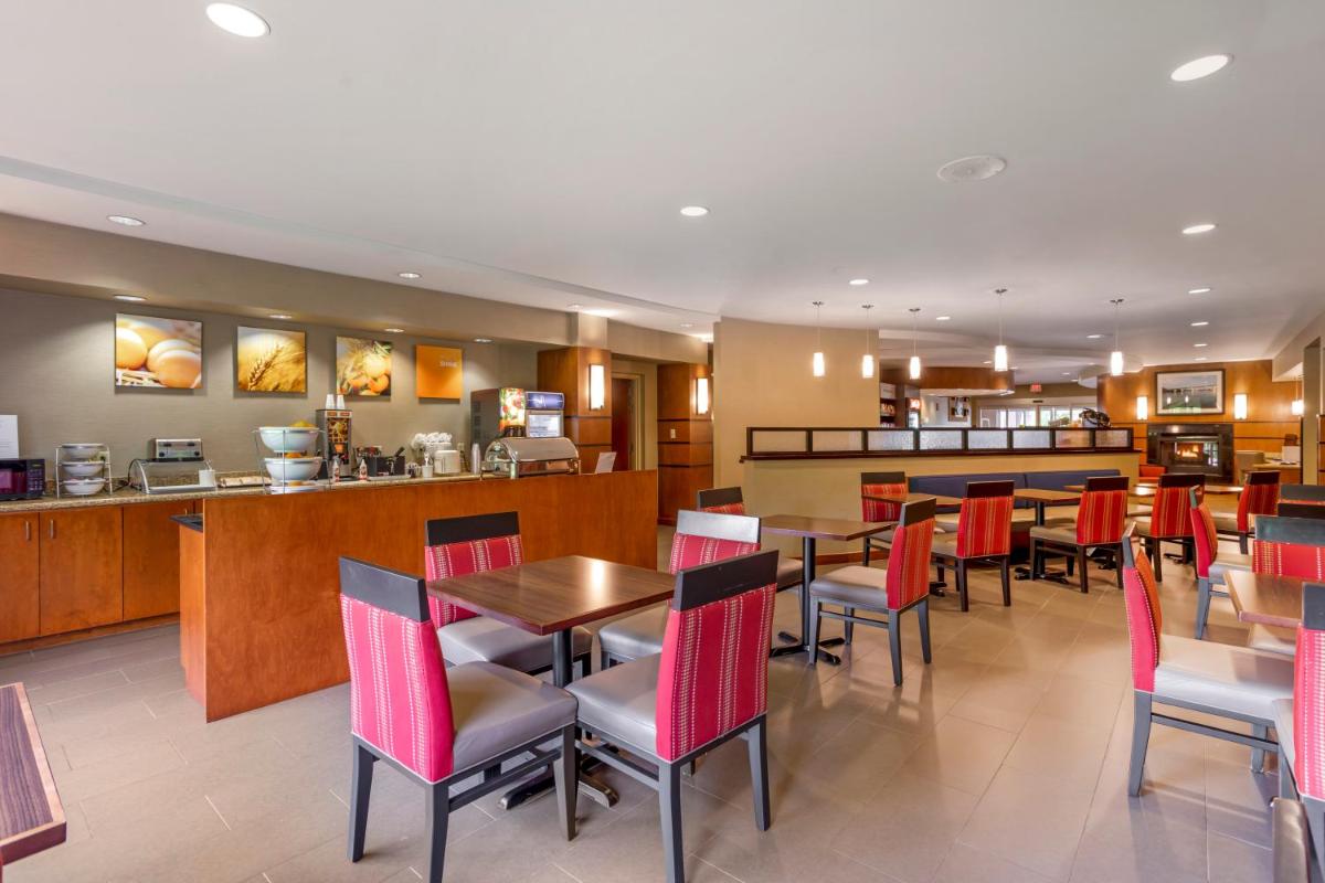 Comfort Suites Knoxville North - Housity