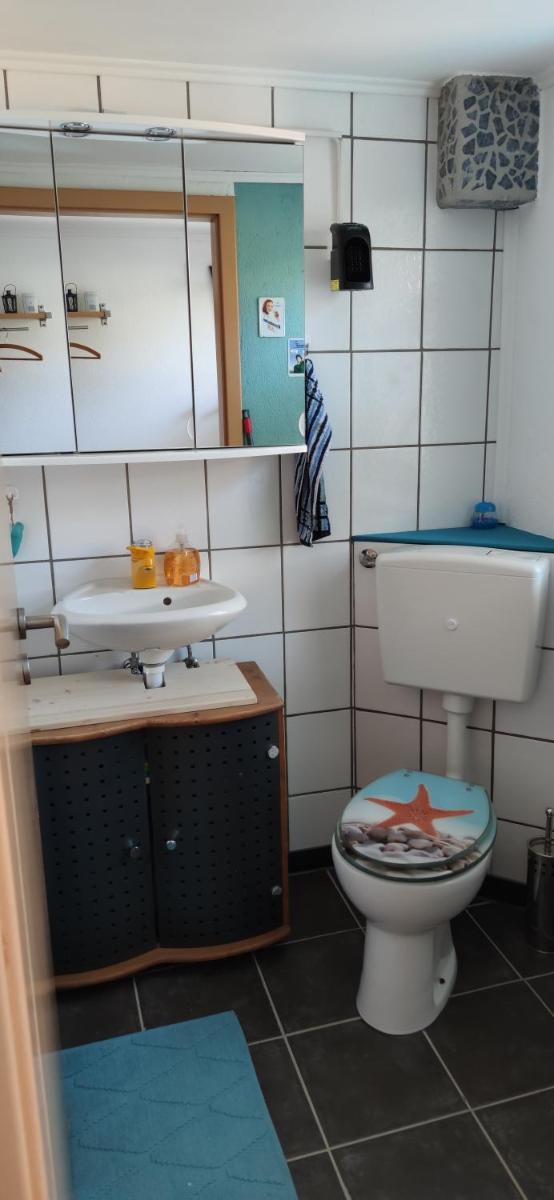 Rothaarroom - Housity