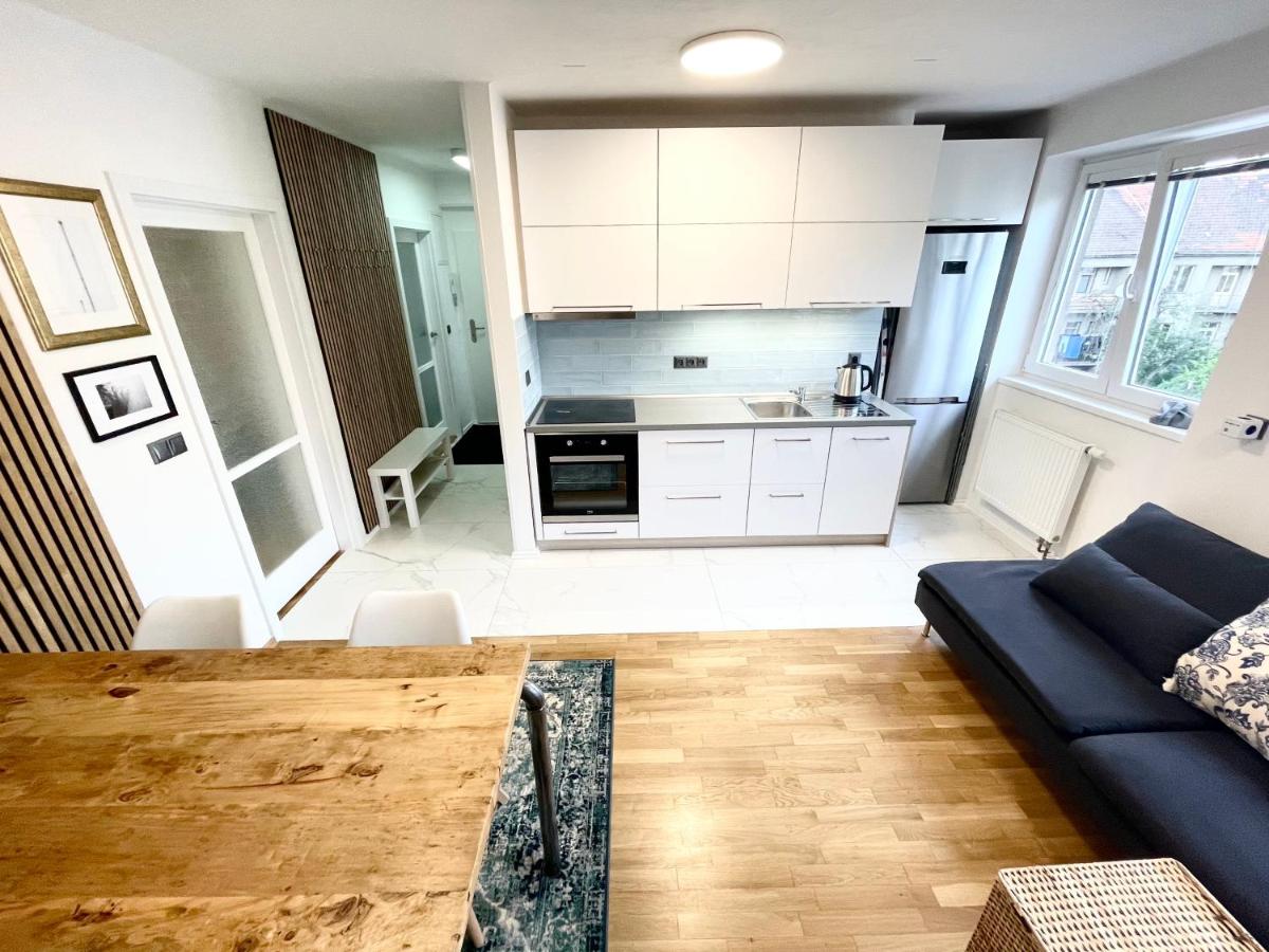 Apartmán U Kolonády, Poděbrady - Housity