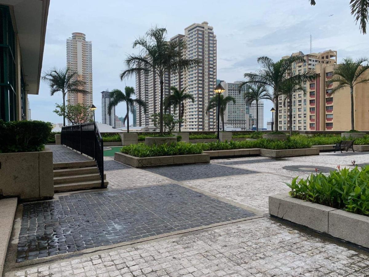 Condo For Rent connected to Robinson Mall - Housity