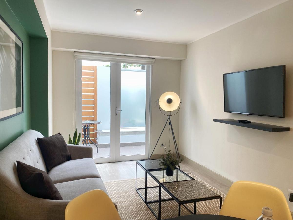Cozy 1BR with Patio in Barranco - Housity