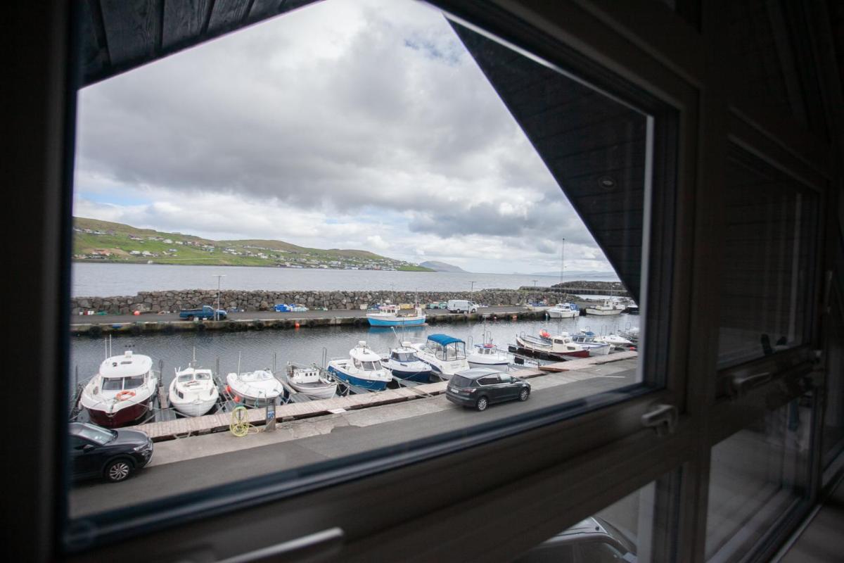 Unique Boathouse - Central - Kajak - Fitness - Housity