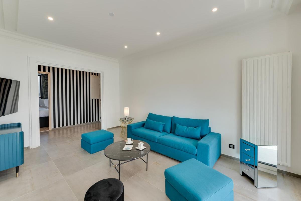 Swan Lake - Design apartment facing Lake Annecy - Housity