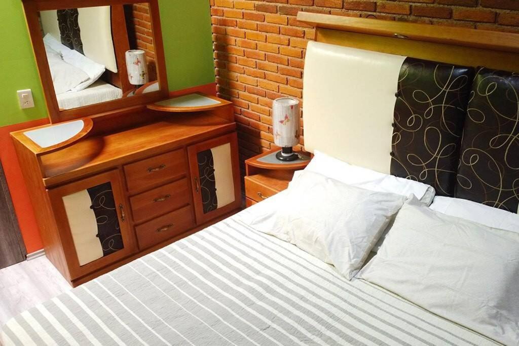 Departamento centrico con servicios incluidos - Housity