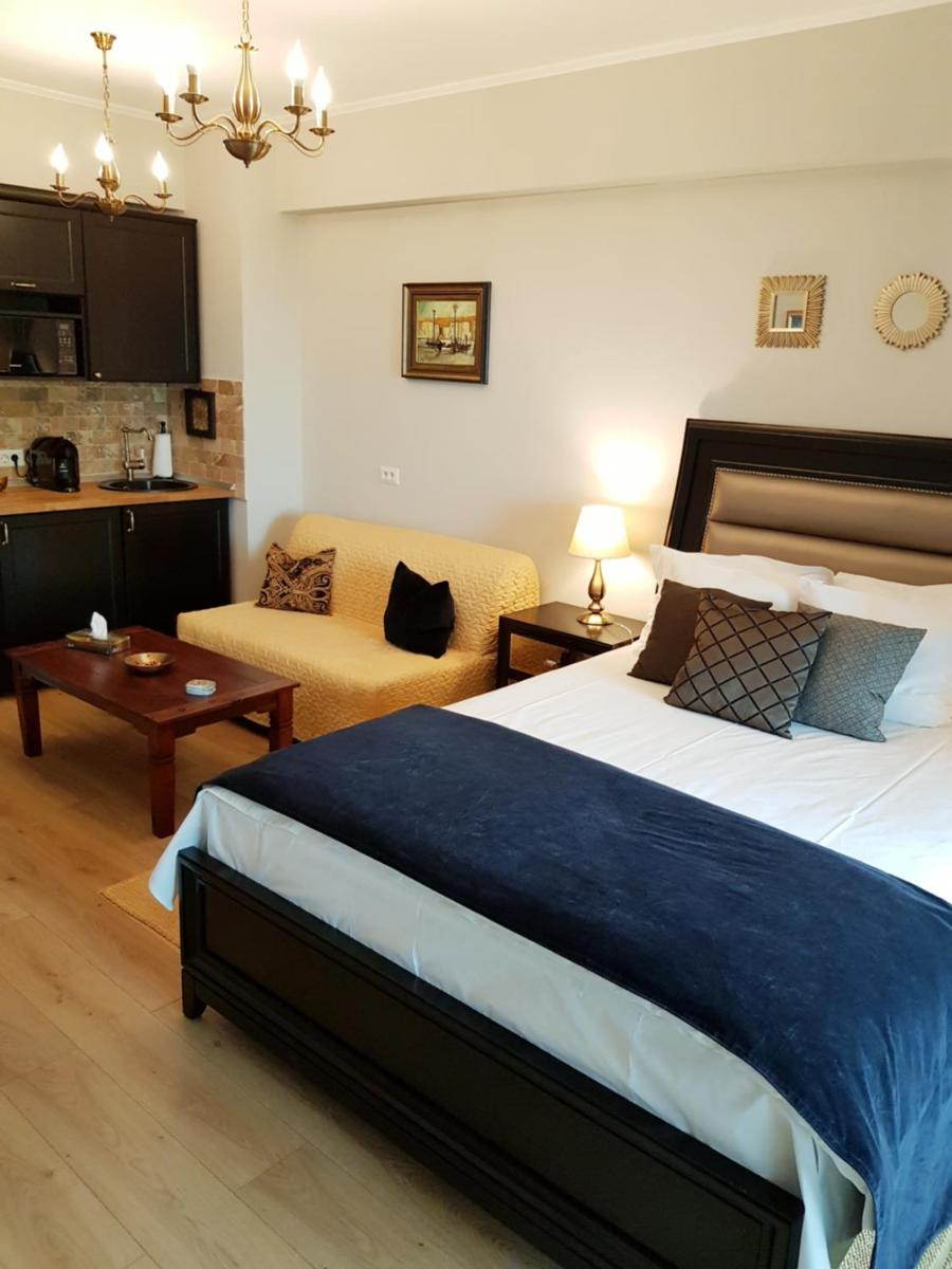 Romantic Studio Mamaia - Housity