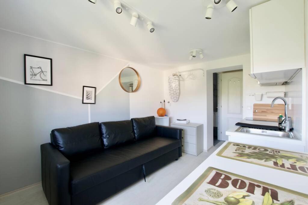 Budget  by Hi5 - Puskas Stadium - Papp Laszlo Arena - Housity