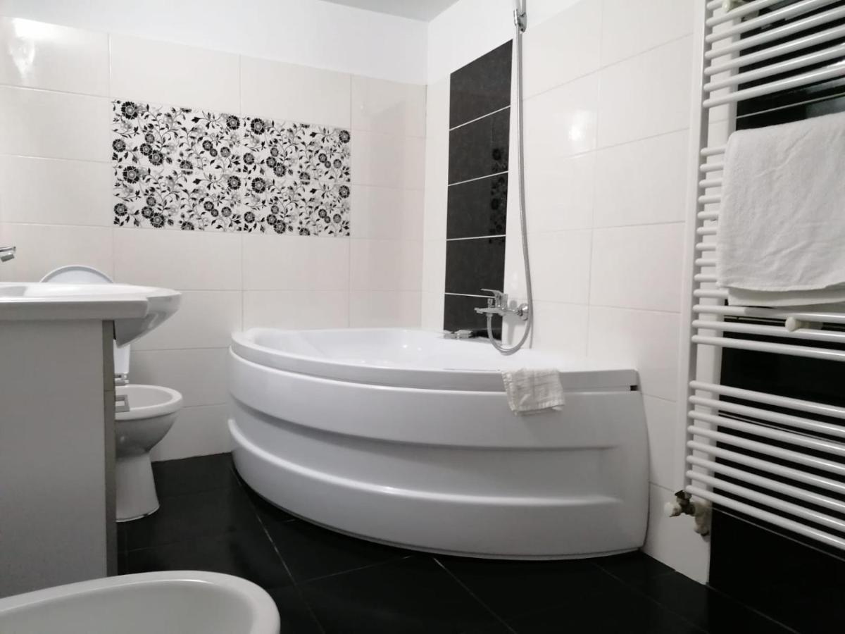 Alexandra House - Housity