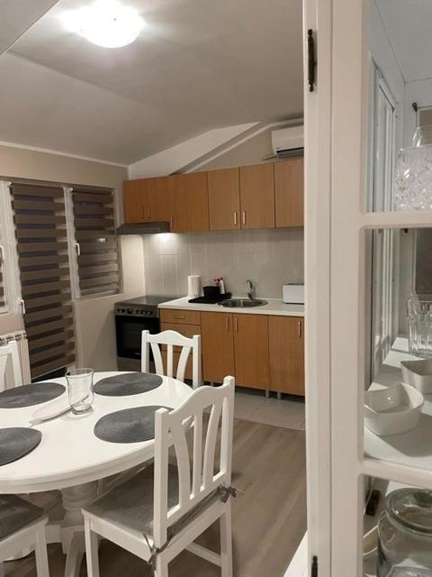 Suitetrails - Apartman Maja Lux