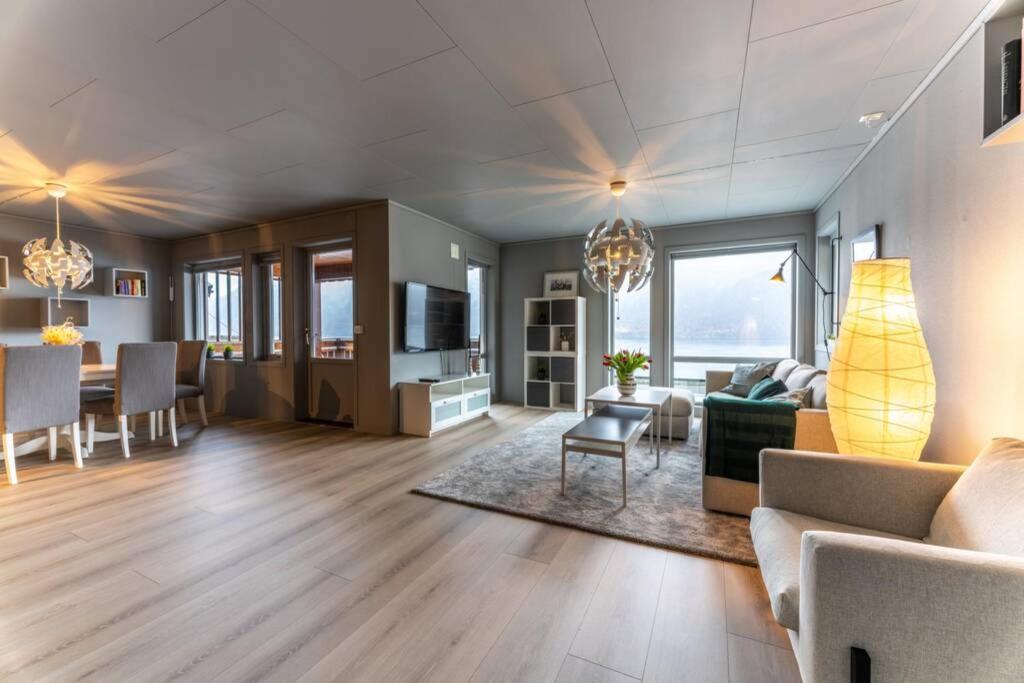 Langfoss - Housity