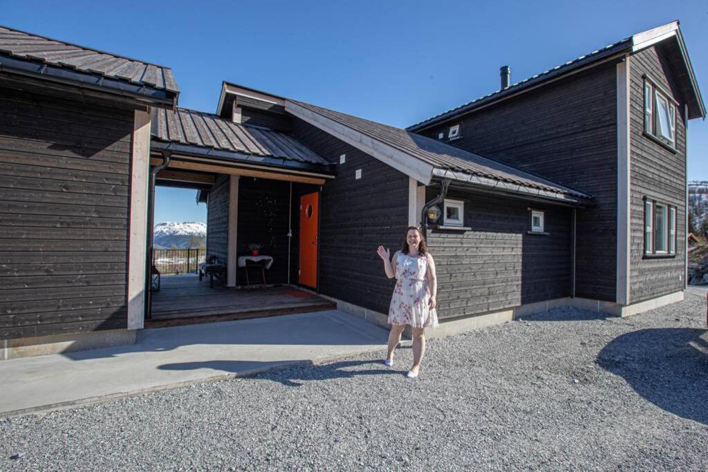 Fosskamben 1 Moderne hytte ikkje langt frå Sogndal - Housity
