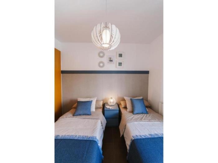 Sitges Spaces Deluxe Beach Apartment- 3 Bedroom, 2 Bathroom, Next to Beach, Sleeps 6 - Housity