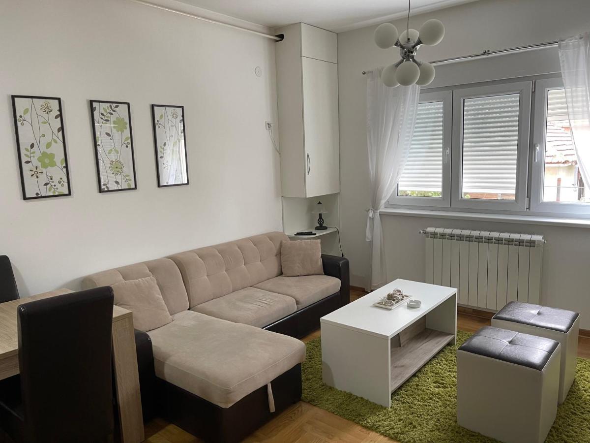 Duga park - Housity