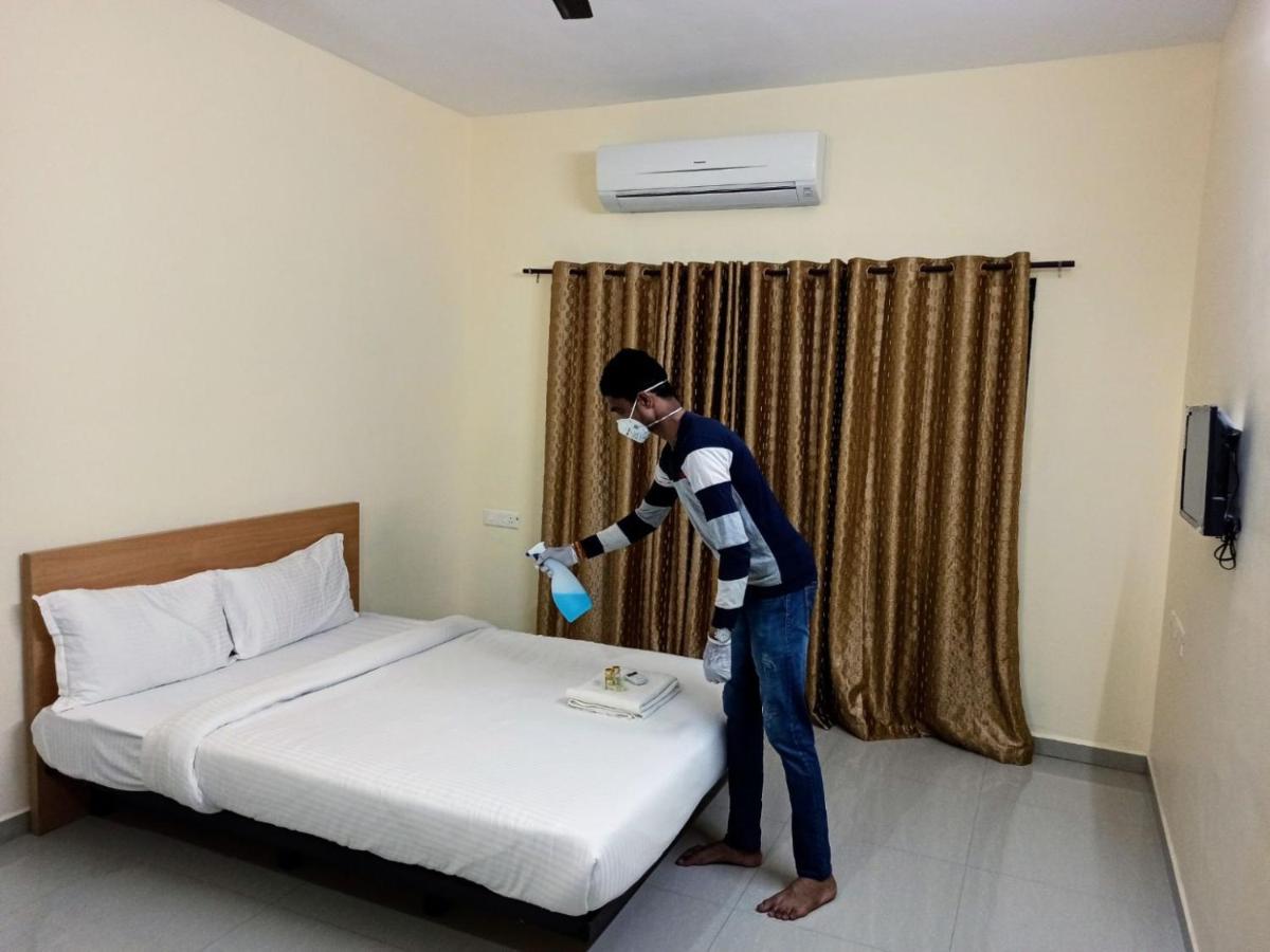 Hotel Relax Inn - Housity