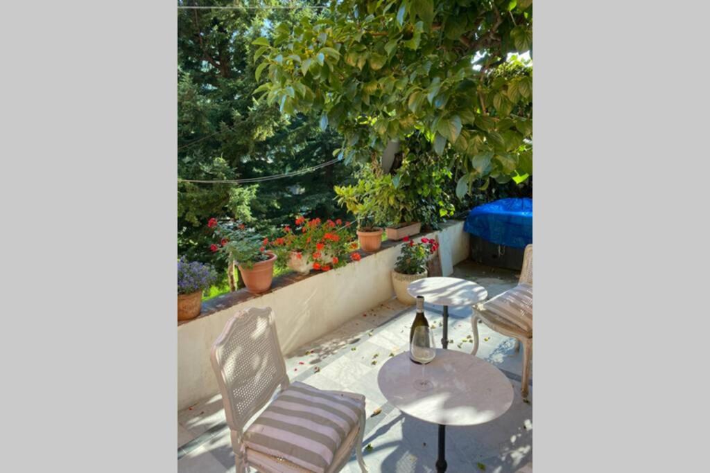 Exceptional 180m2 newly decorated private apartmen - Housity