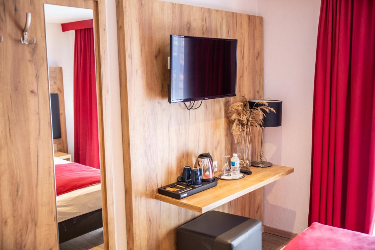 Hotel Am Siebersturm - Housity