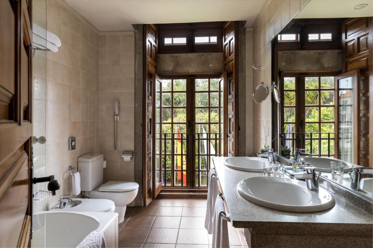 Parador de Cambados - Housity