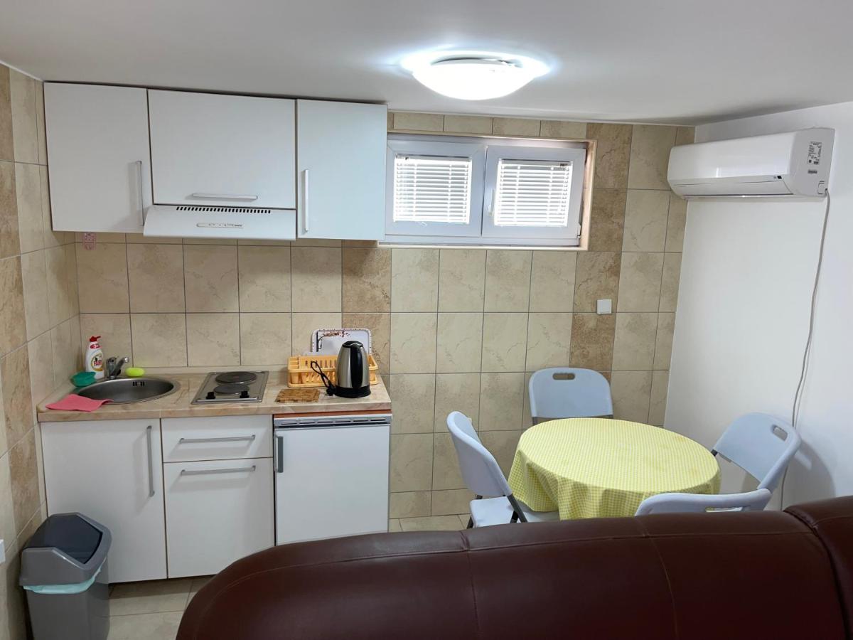 Apartment Šušanj - Housity