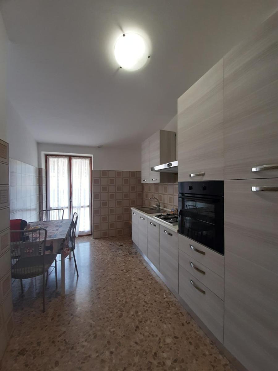 All'Anfiteatro - Housity