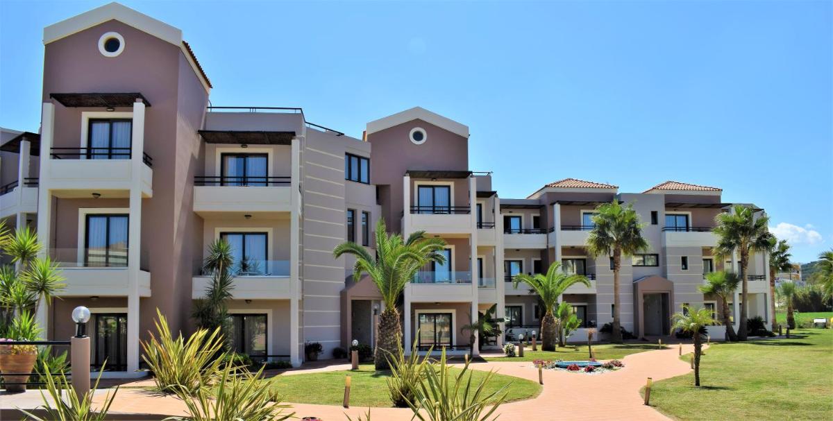 Mike Studios & Apartments - Housity