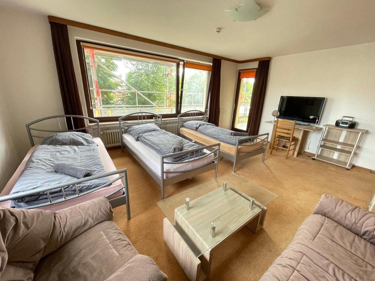 Schönes einfaches Zimmer in Oldenburg - Housity