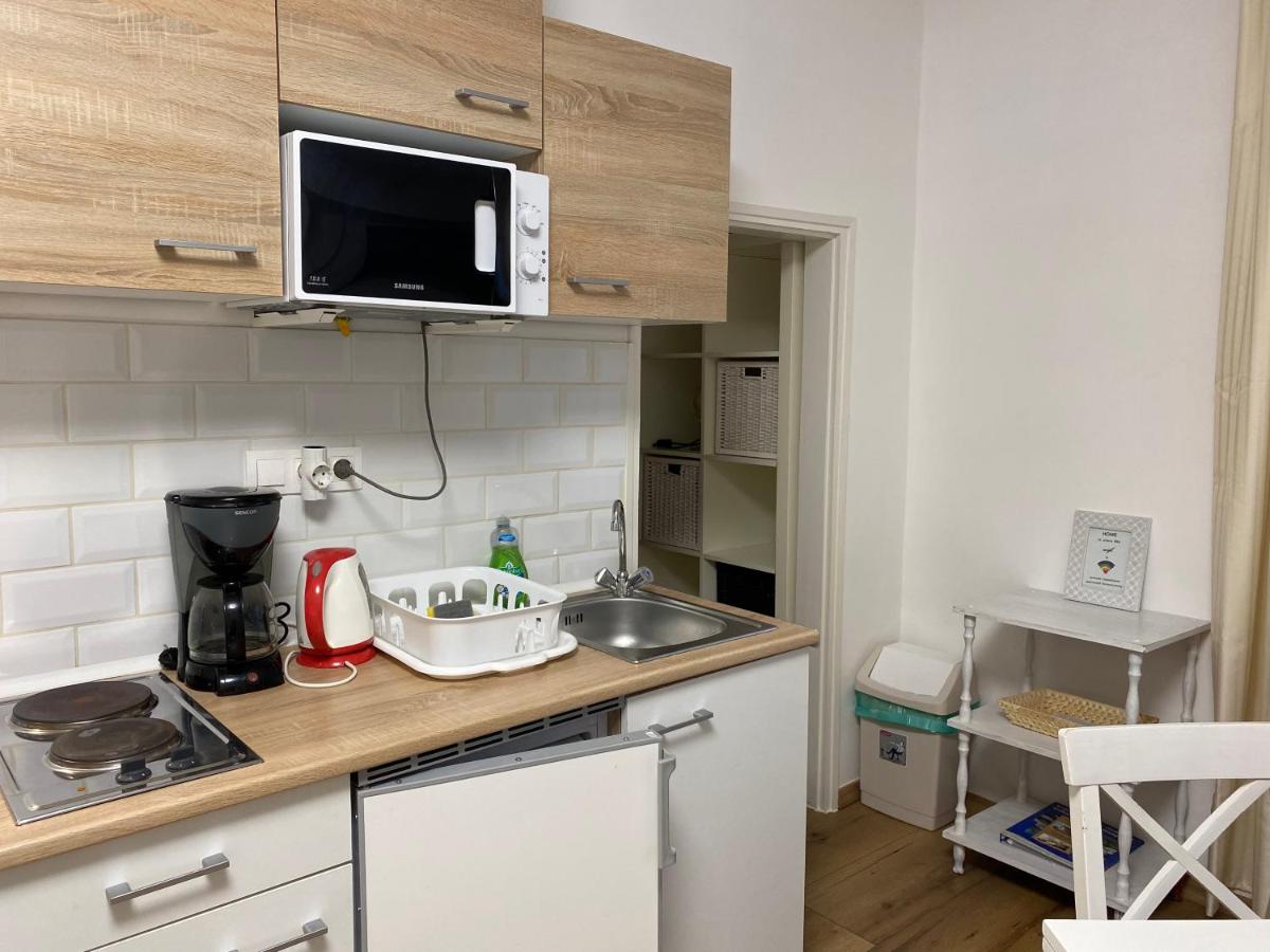 Home Sweet Apartment - Housity