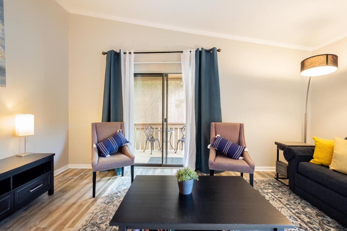Cute Condo in Rock Hill-49 - Housity