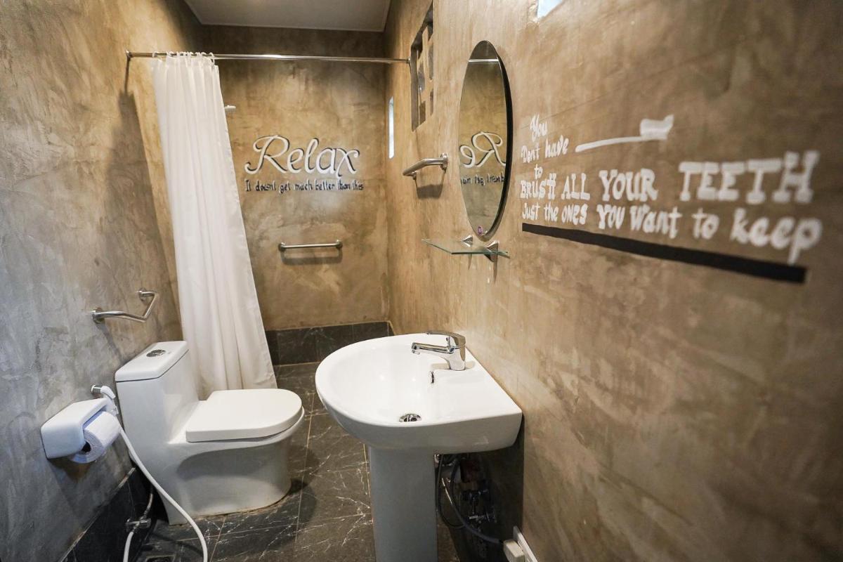 Ted's Bed and Breakfast - Hizvo