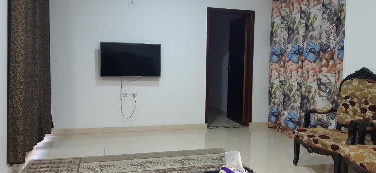 Suitetrails - Pyramids View 3 bedrooms Apartment