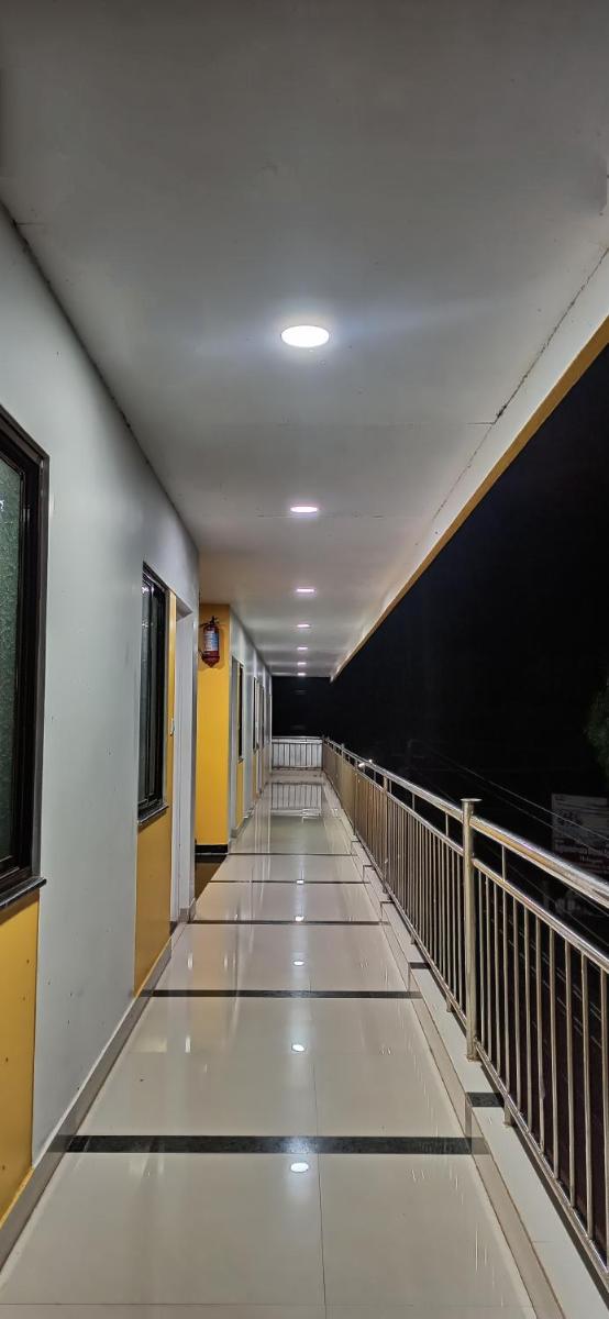 Hotel GANANJAYA - Housity