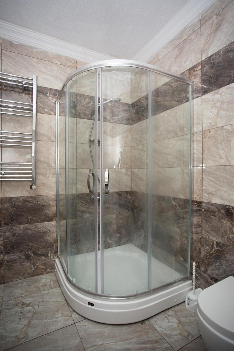 Leena suites - Housity