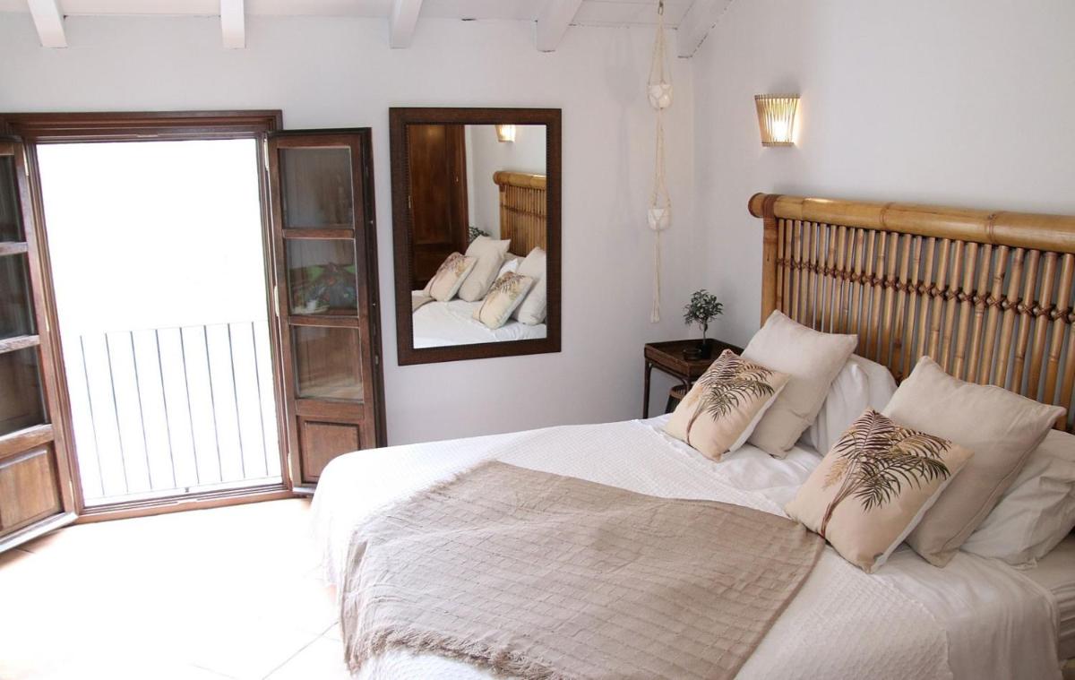 Casa del Rio Boho Chic Retreat - Housity